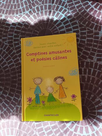 livre comptines amusantes et poesies calines