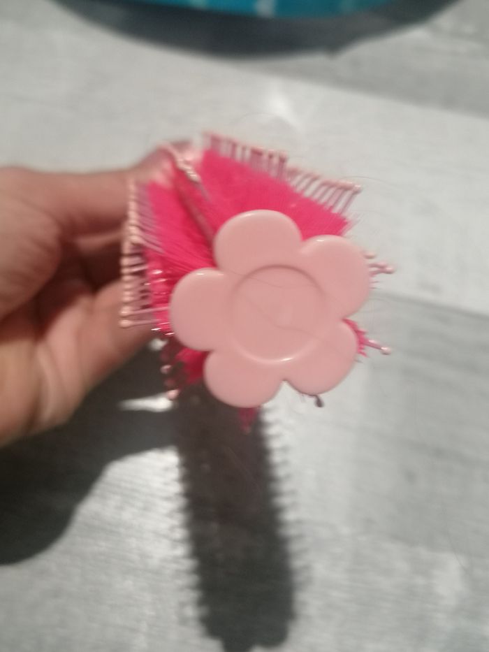 Brosse cheveux chat 👱🏼♀️ - photo numéro 9