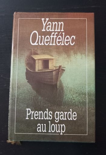 Livre prends garde au loup