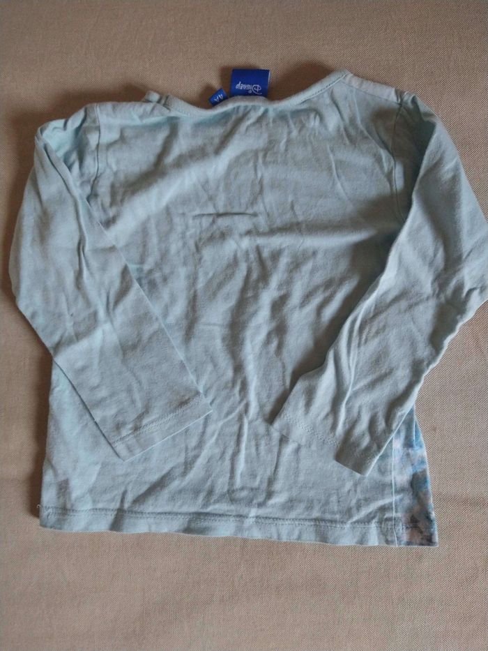 Maillot manches longues reine des neiges taille 4 ans en très bon état - photo numéro 2