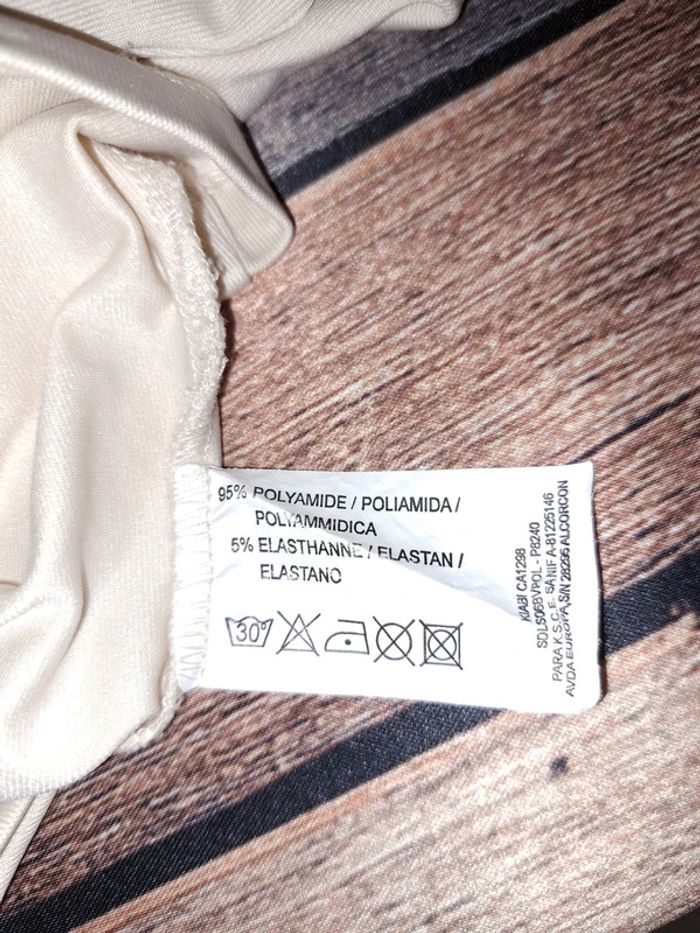 Top col V - photo numéro 3