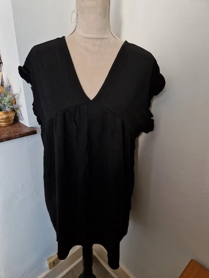 Tunique longue noir made in Italie taille 44