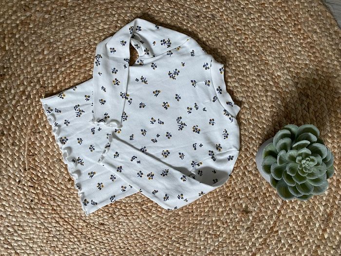 Sous pull côtelé 4 ans - photo numéro 4