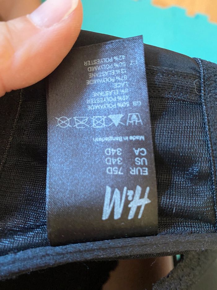 Soutien gorge H&M 75 D = Taille française 90 D - photo numéro 3