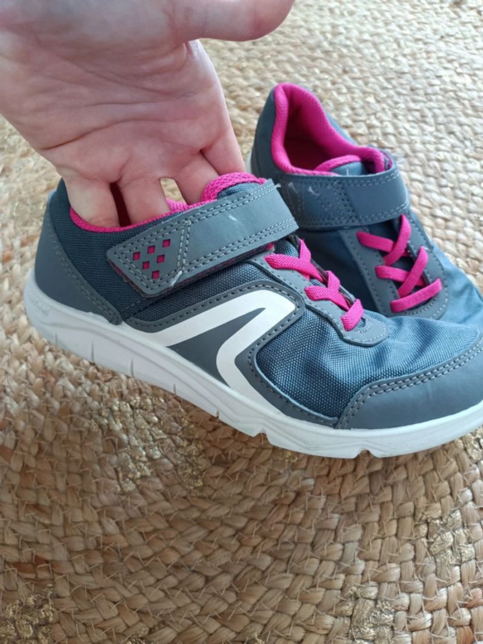 Basket Decathlon P33 comme neuve - photo numéro 2