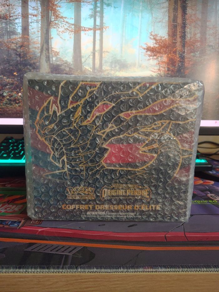 Etb pokémon origine perdue coffret dresseur d'élite épée et bouclier - photo numéro 7