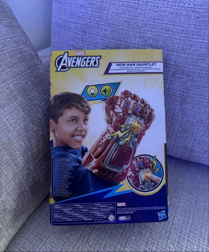 Marvel Avengers: Endgame, Gant d'infinité électronique Rouge avec lumières et Effets sonores, déguisement de Super-héros