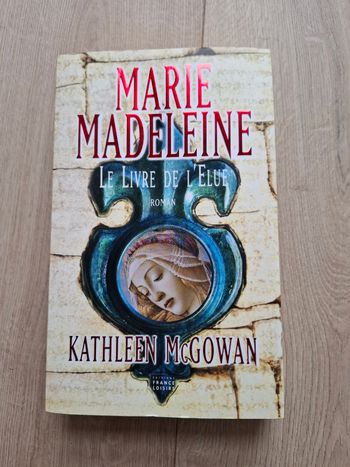 Roman Marie Madeleine Le livre de l'Élue de Kathleen McGowan en bon état
