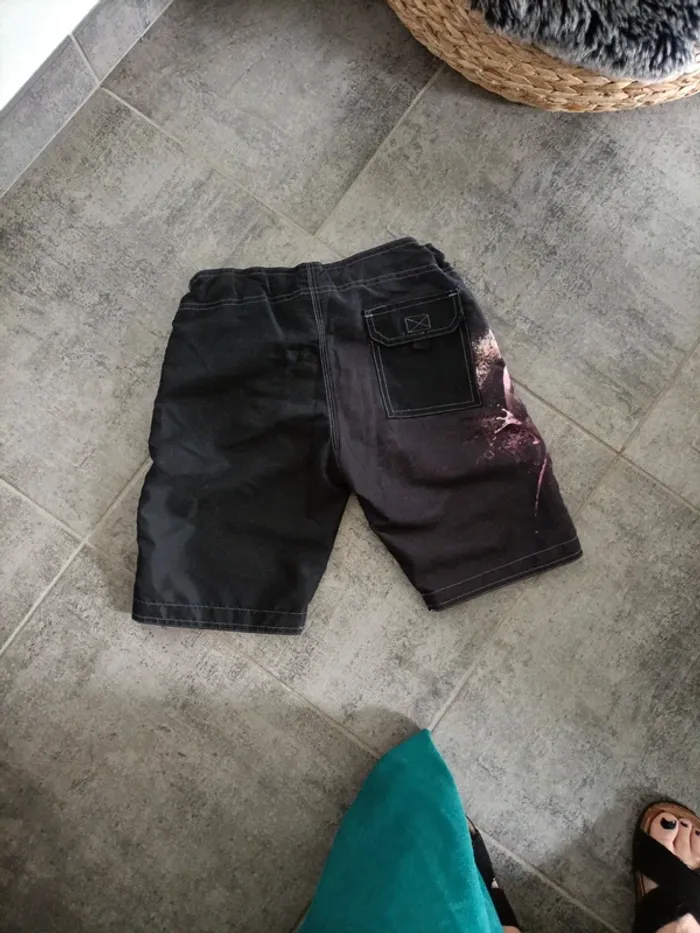 Short de bain garçon - photo numéro 4