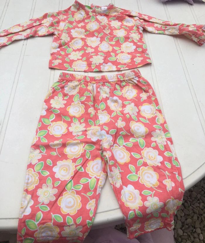 Pyjamas fleurie 9mois