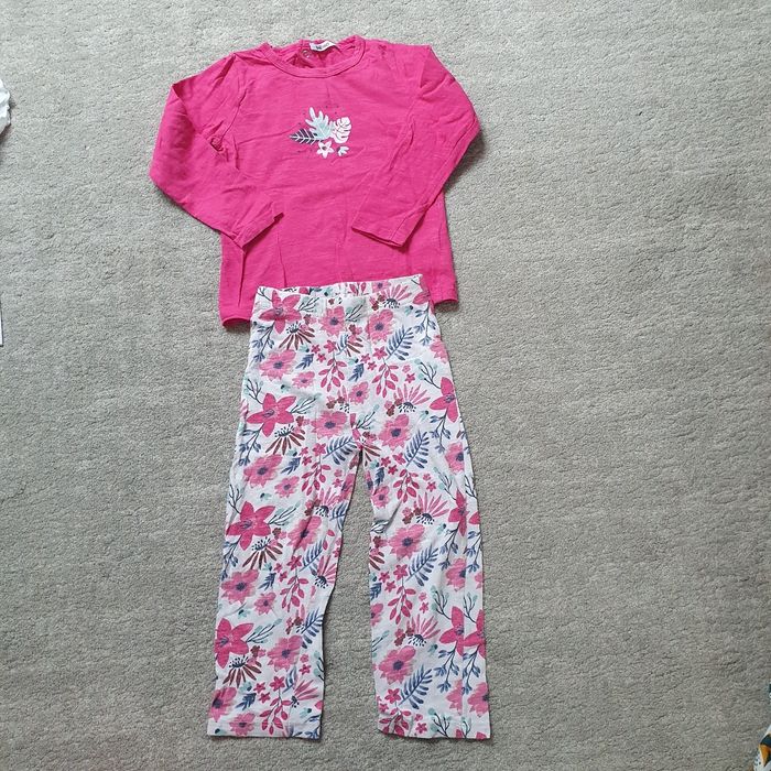 Lot de vêtements fille 2-3 ans - photo numéro 2