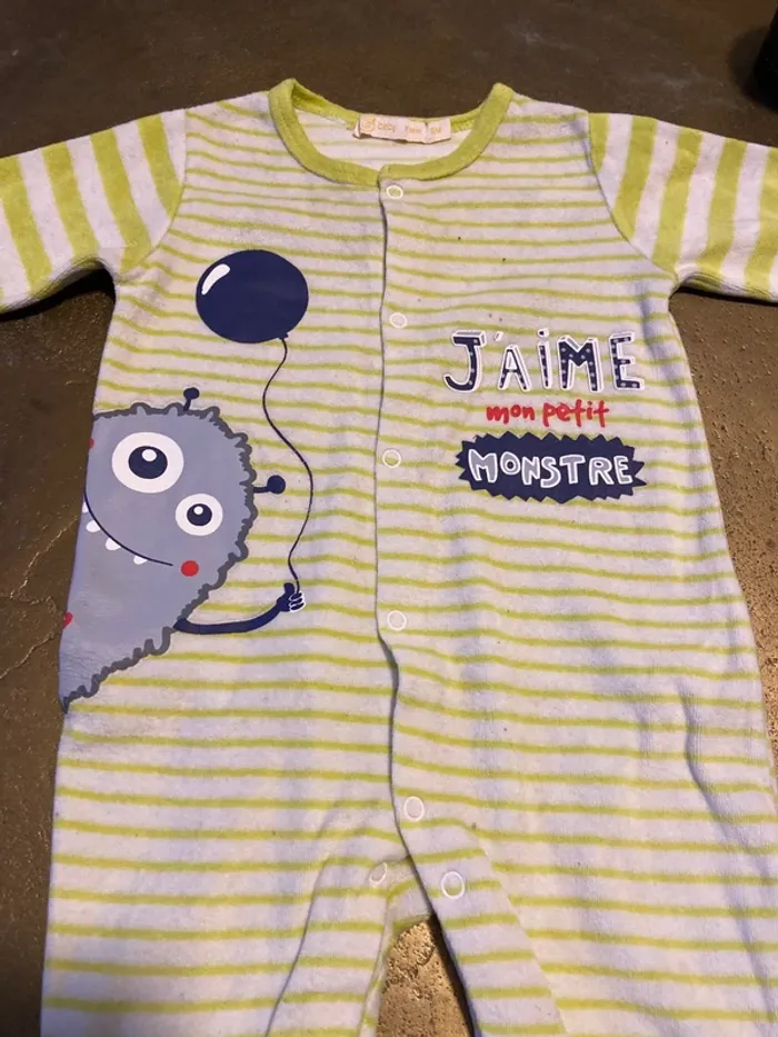 Pyjama 9 mois - photo numéro 2