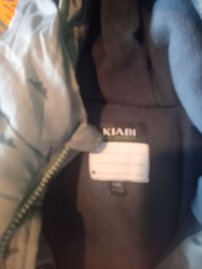 Vends jolie doudoune kaki de la marque KIABI - photo numéro 6