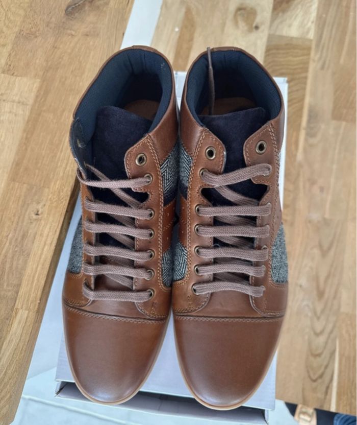 Basket marron en cuir - photo numéro 2