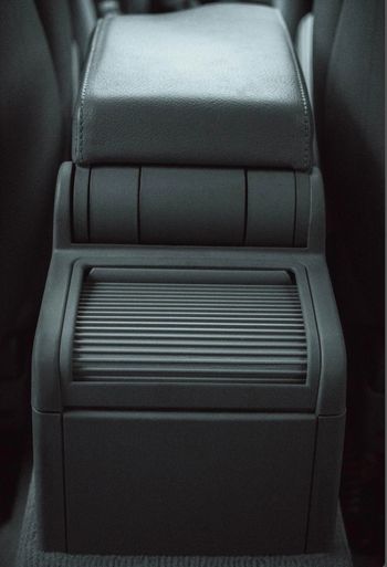 Couvercle Cendrier BMW E46 – OEM 51168225988 