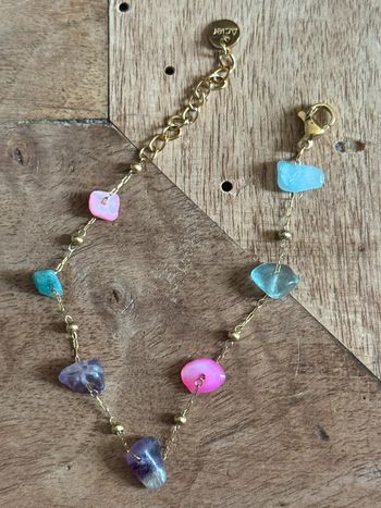 Bracelet réglable acier inoxydable or pierres couleurs