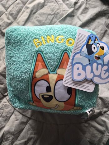 Coussin cube bluey neuf