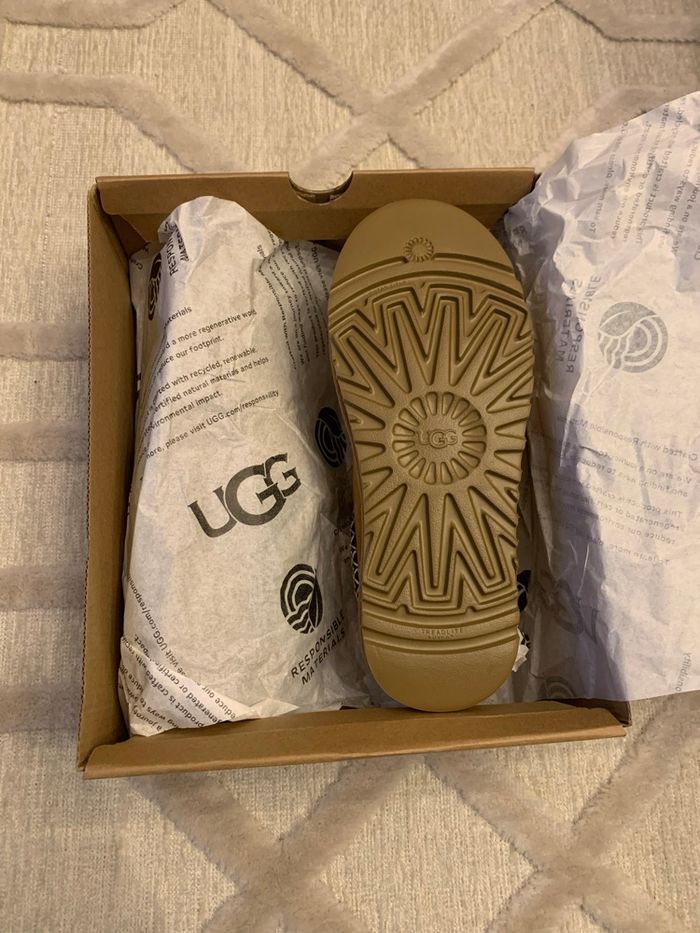 Chaussure ugg - photo numéro 4