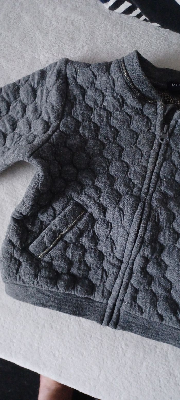 Très belle petite veste bébé fille - photo numéro 3