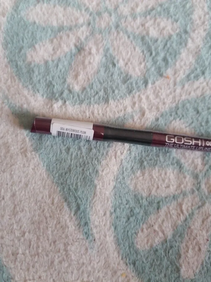 Crayon à lèvres waterproof neuf Gosh - photo numéro 5
