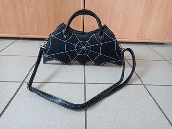 Sac à main toile d'araignée