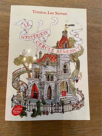 « Le mystérieux cercle Benedict » Trenton Lee Stewart