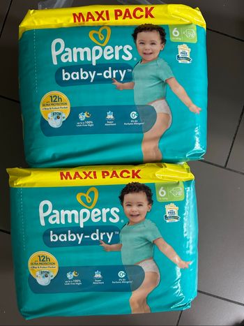 2 paquets de couches Pampers t 6