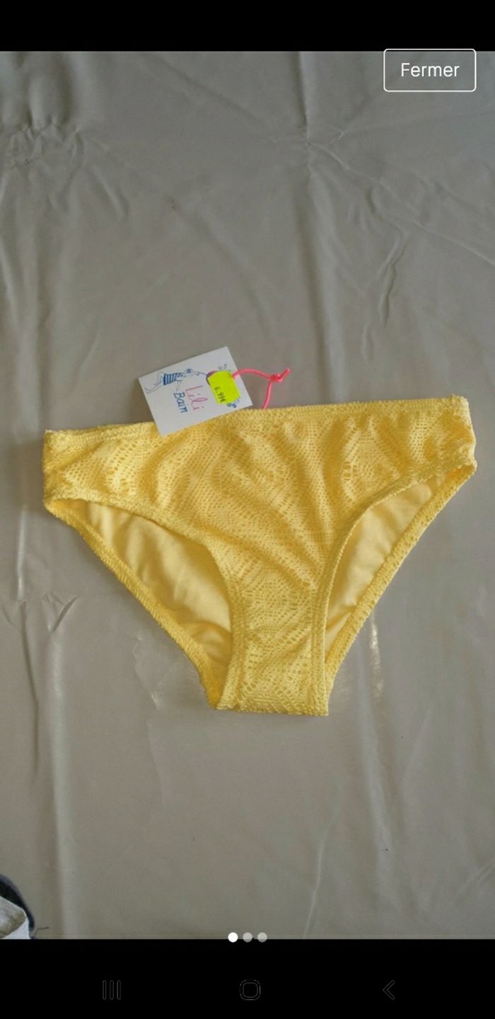 Bas de maillot de bain neuf taille 8/10 ans