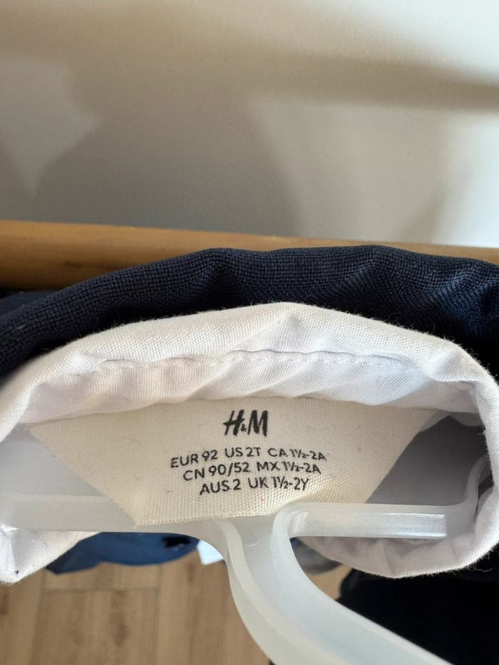 Costume 4 pièce H&M - photo numéro 3