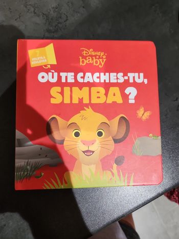 Livre pour bébé Où te cache tu, Simba?