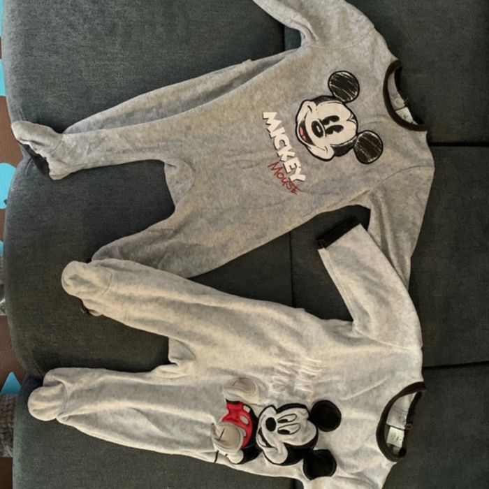 Lot pyjama 6 mois - photo numéro 5