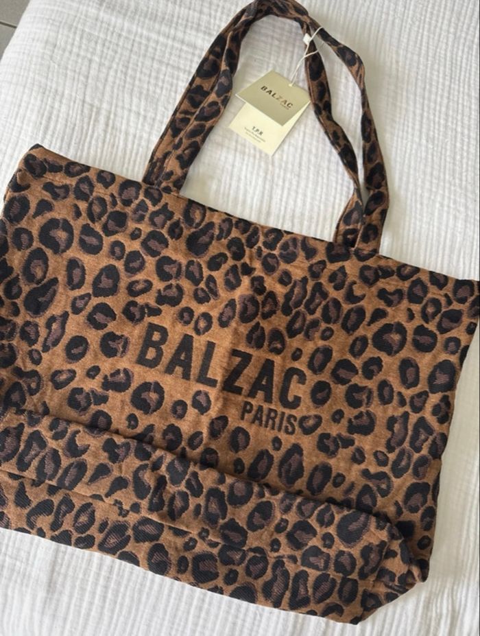 Cabas leopard balzac paris tote bag