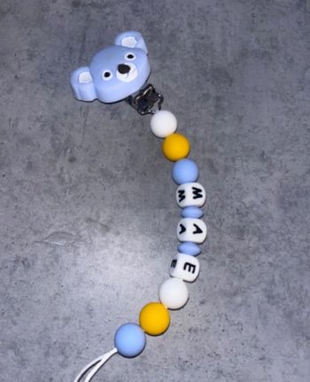 Attache tétine personnalisé