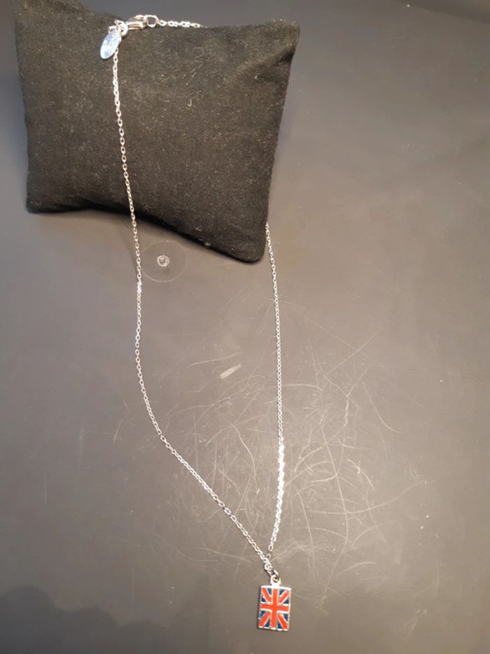 Nilaï collier chaîne pendentif drapeau anglais en tbe - photo numéro 2
