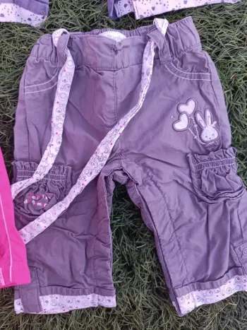 pantalons 
3 mois