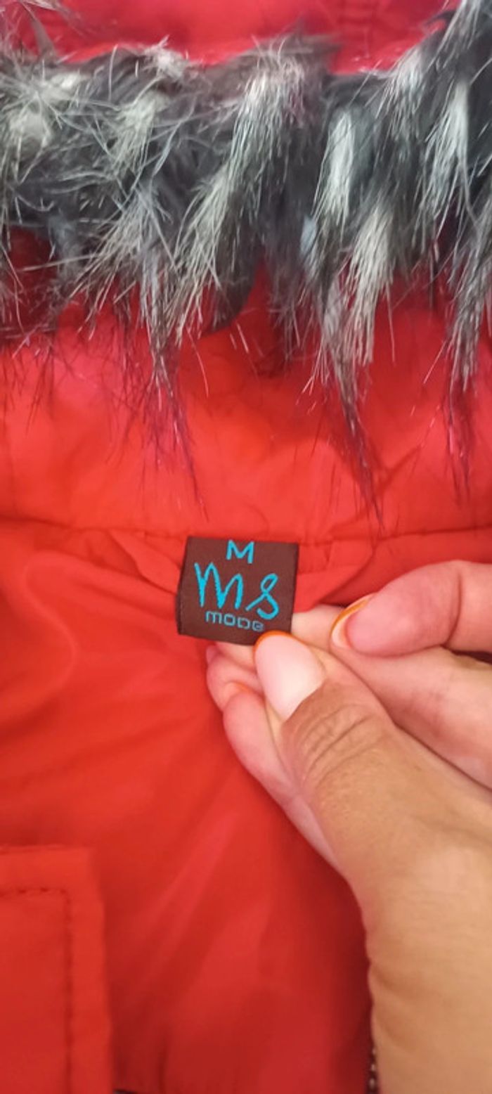 Manteau rouge taille m - photo numéro 2