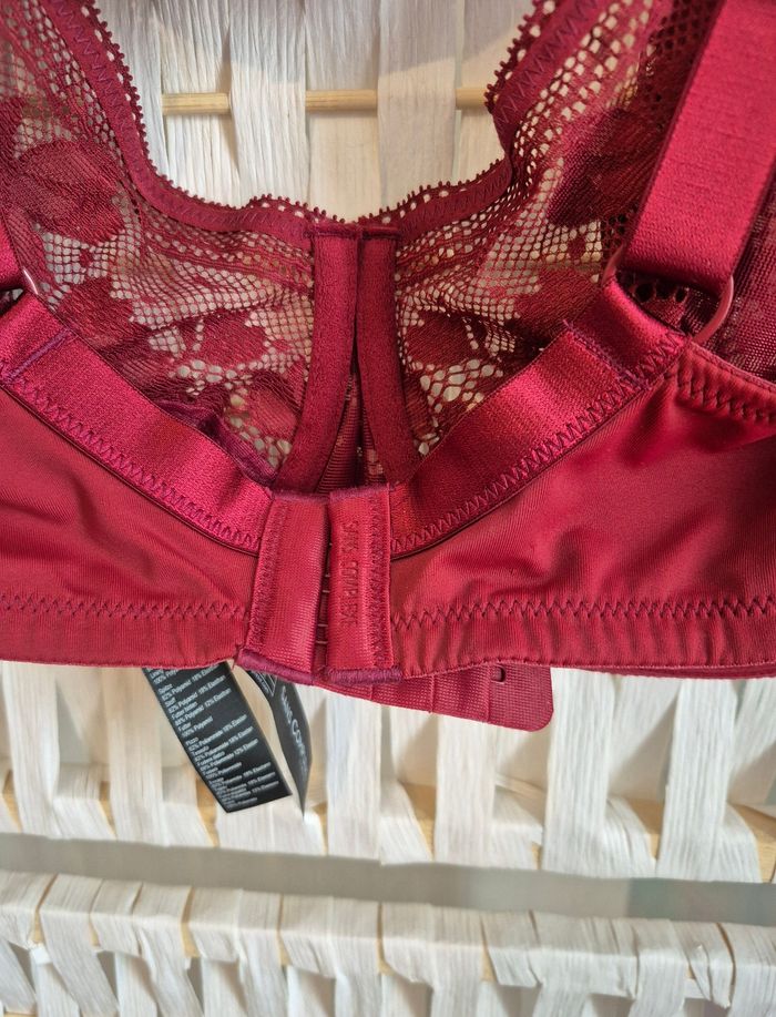 💕joli soutien-gorge emboitant avec armatures femme T100E sans complexe 💕 - photo numéro 5