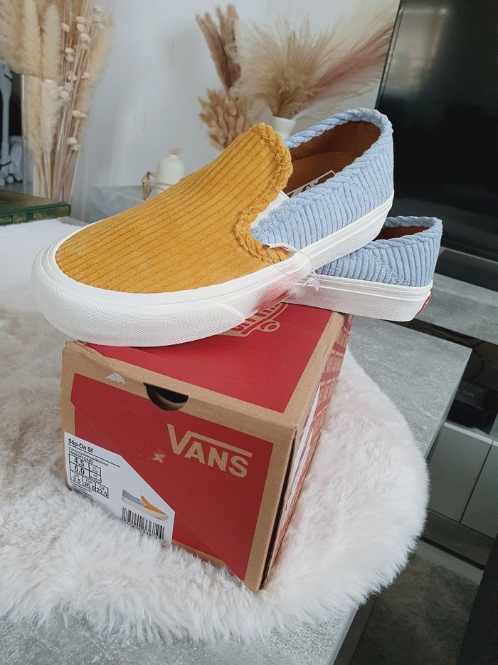 Vans enfant et femme - photo numéro 2