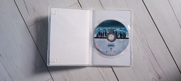 💿 Coffret DVD Lost, les disparus Saison 1 💿 - photo numéro 7