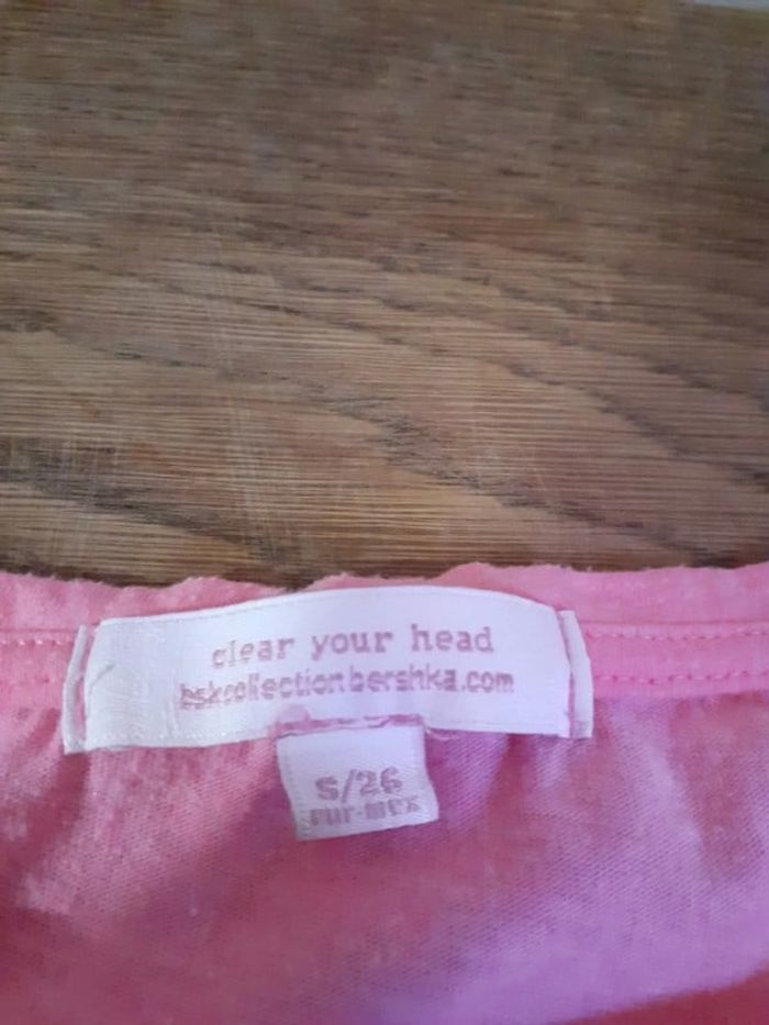 Crop top rose bershka - photo numéro 2