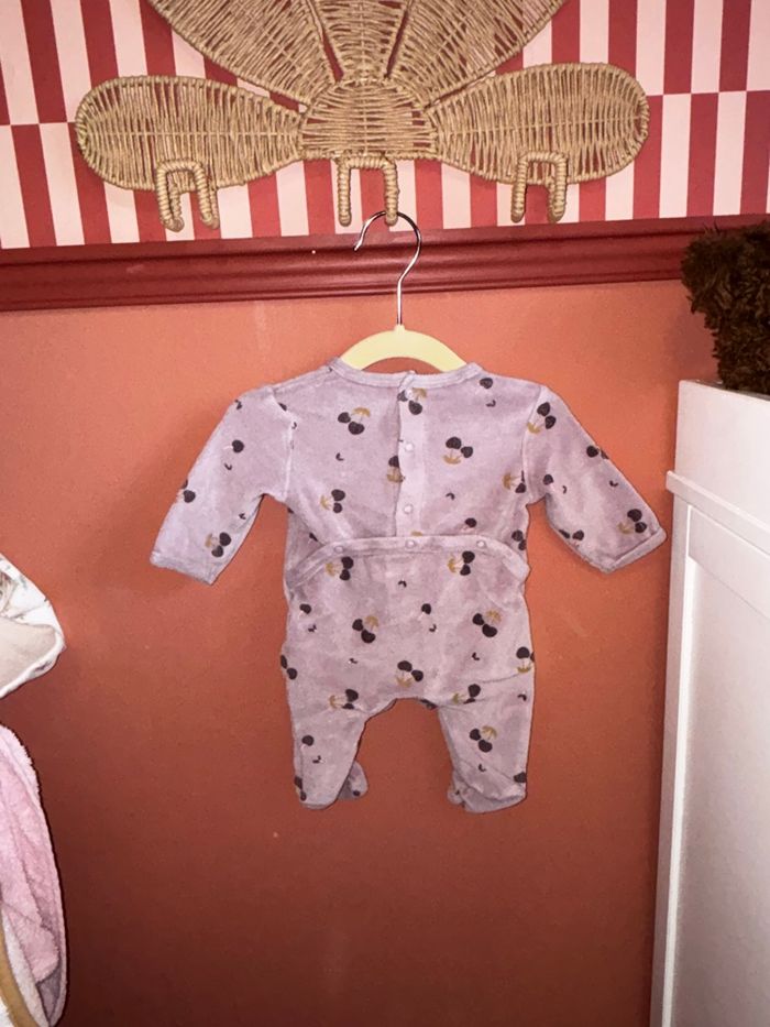 Lot pyjamas - photo numéro 3