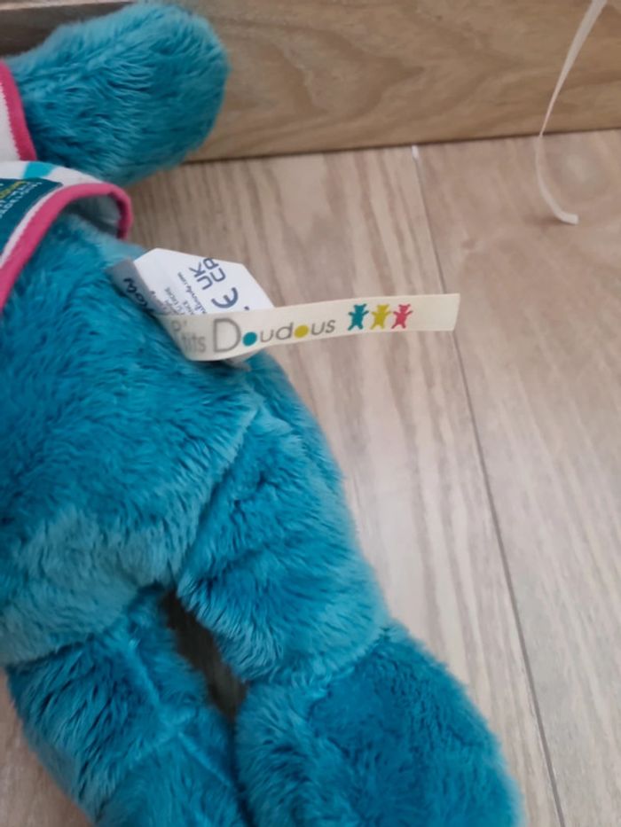 Ours en peluche - photo numéro 3