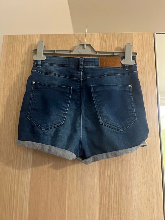 Short - photo numéro 3