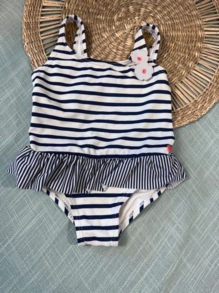 Maillot de bains taille 23 mois