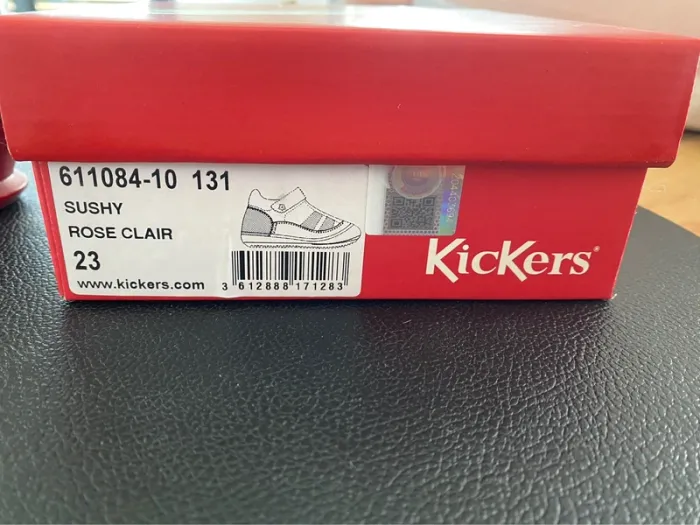 Sandales Kickers Pointure 23 rose clair - photo numéro 7