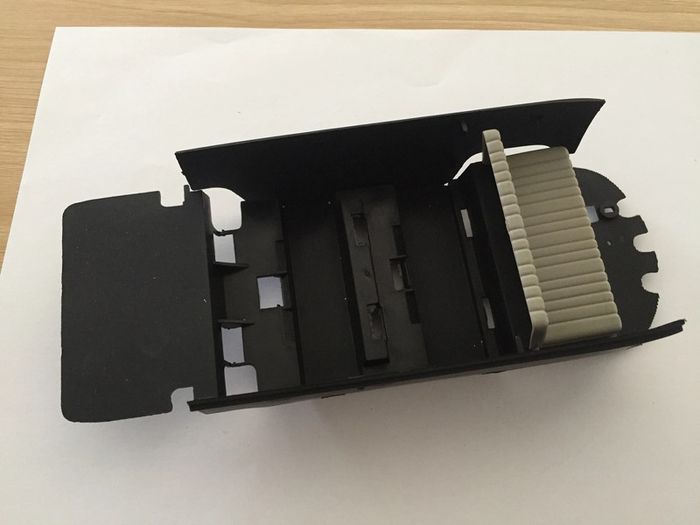 Châssis intérieur pièce détachée miniature Solido Volkswagen VW Combi 1966 1/19 #A56