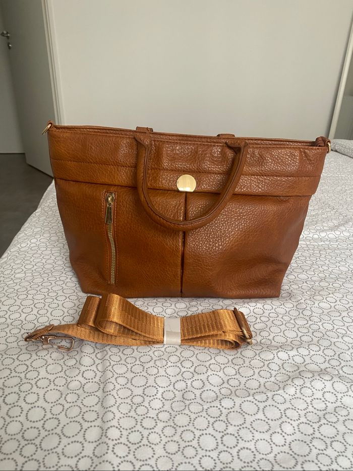 Sac à main très beau