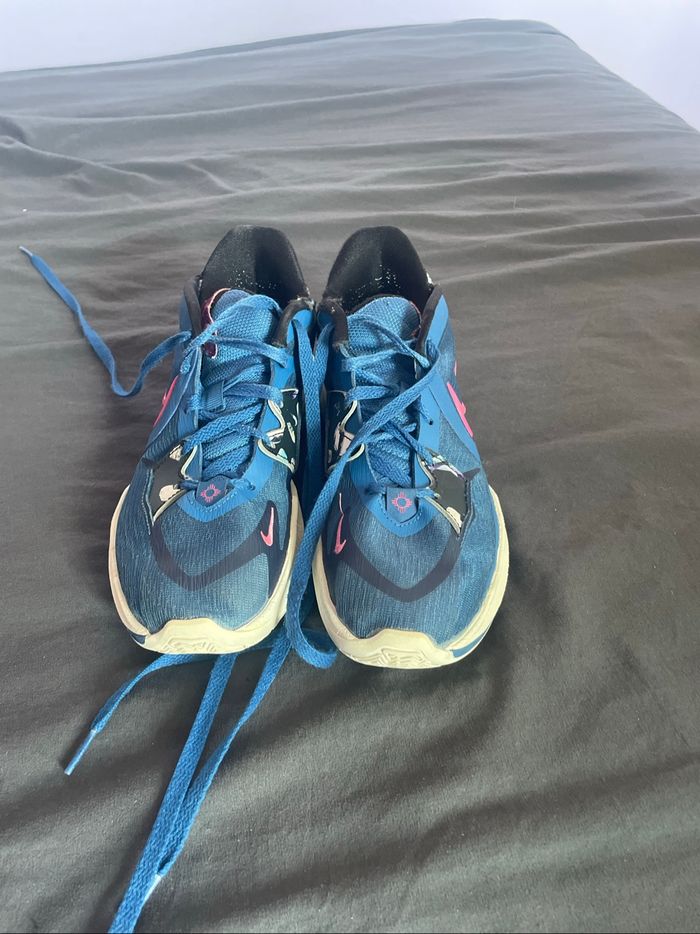 Chaussure de basket : Kyrie - photo numéro 4