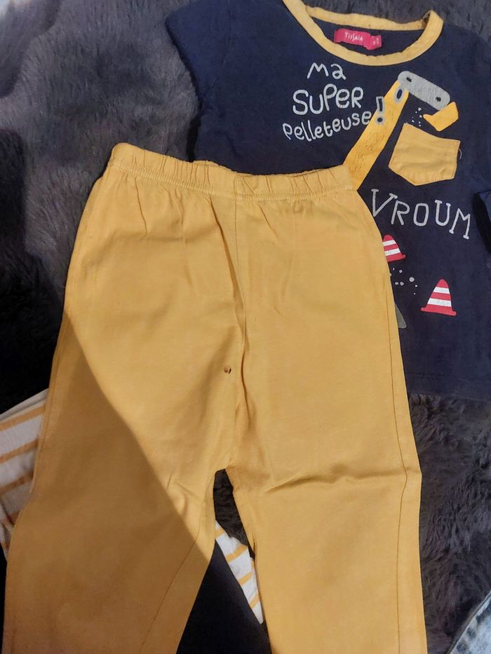 Lot de vêtements 3 ans - photo numéro 5