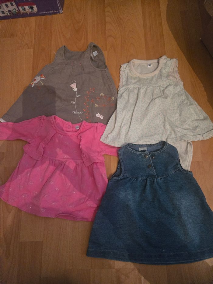 4 belles petite robe